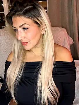 LittleMissEeve online show from 17, 12, 2025