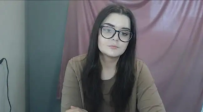 ohhhMie online show from 16, 2, 2025