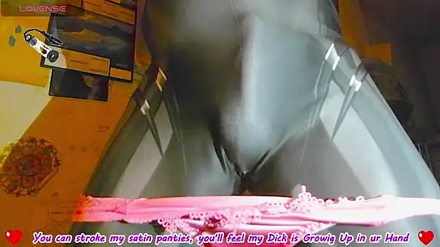 sexypenis75 online show from 31, 10, 2025