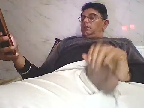 Snapshot of Kumarjay330 chatting on 8, 2, 2026 Kumarjay330 online show from 8, 2, 2026