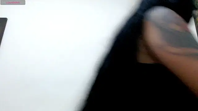 stormylana online show from 26, 1, 2025