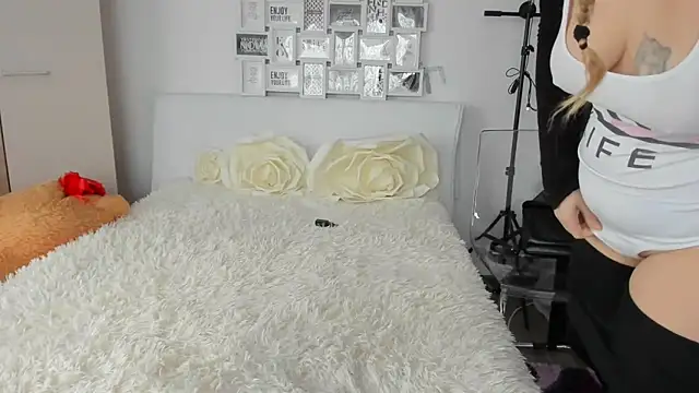 sweetemy4u online show from 27, 12, 2024