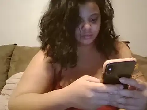 Snapshot of beautylovess chatting on 14, 3, 2025 beautylovess online show from 14, 3, 2025