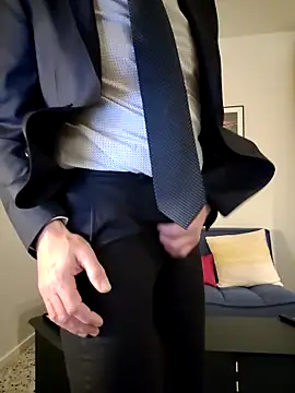 Justforoneday online show from 1, 12, 2025