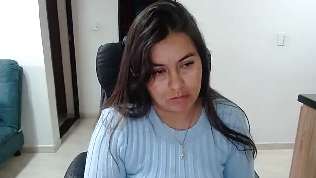 Ixchel Anaid online show from 12, 3, 2025