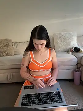 joeystaciee online show from 13, 11, 2025