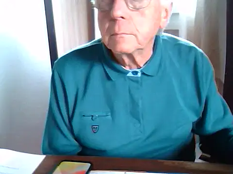 Snapshot of johnjohn622662 chatting on 17, 9, 2025 johnjohn622662 online show from 17, 9, 2025