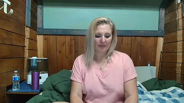 lisaxlovexxx online show from 2, 3, 2026