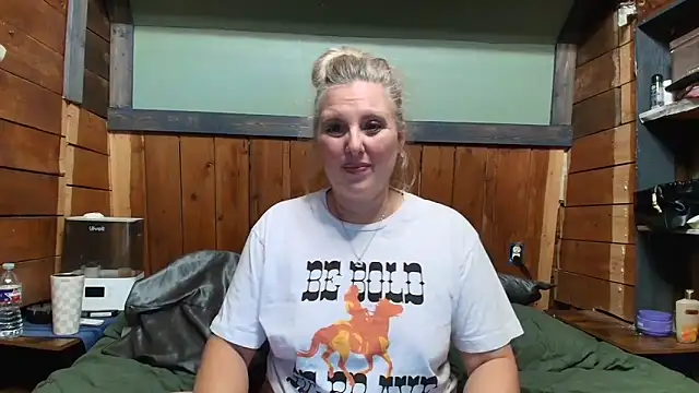 lisaxlovexxx online show from 18, 4, 2026