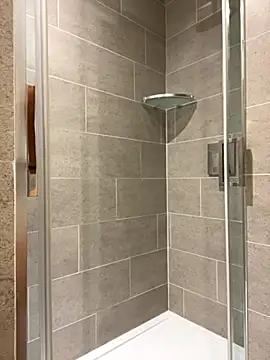 Snapshot of real6outdoors chatting on 12, 11, 2025 real6outdoors online show from 12, 11, 2025