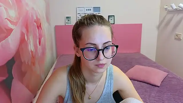 AliceAdams online show from 31, 1, 2025