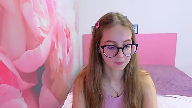 AliceAdams online show from 14, 2, 2026