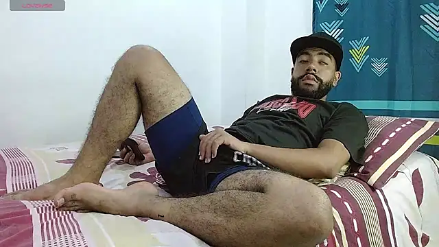 Snapshot of Aroon_Stonne chatting on 7, 3, 2025 Aroon Stonne online show from 7, 3, 2025