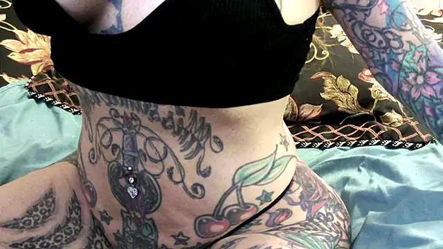 pamelagunns online show from 7, 3, 2026