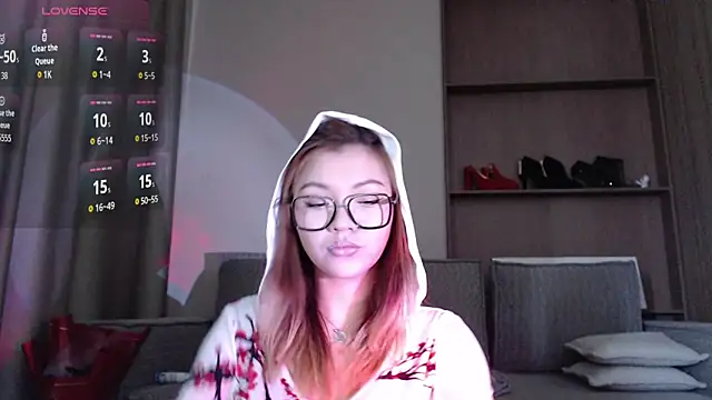 Snapshot of Nyx_Lina chatting on 11, 5, 2026 Nyx Lina online show from 11, 5, 2026