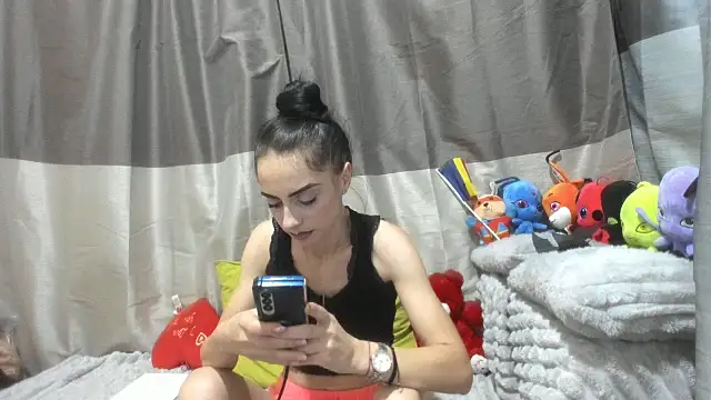 jessystarr online show from 4, 12, 2025