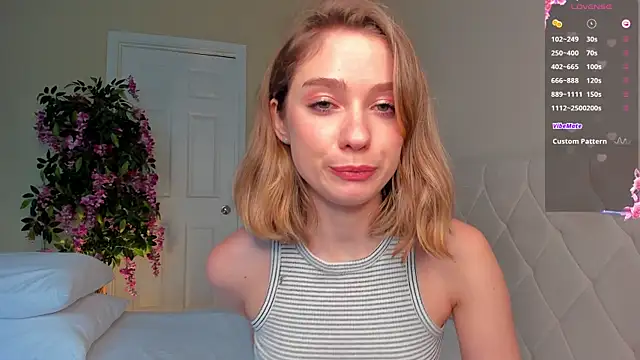 Snapshot of BabyEllen chatting on 22, 2, 2025 BabyEllen online show from 22, 2, 2025