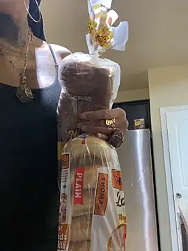 MzParker online show from 11, 2, 2026