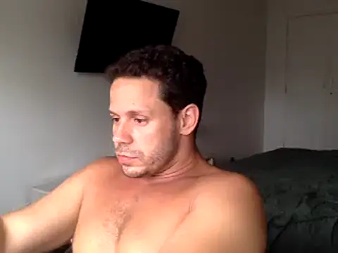 Snapshot of FelipeRiver chatting on 11, 3, 2025 FelipeRiver online show from 11, 3, 2025