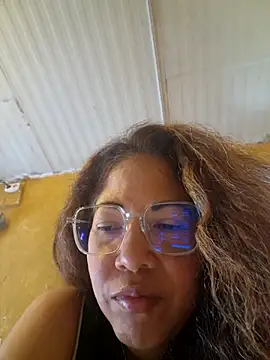 Snapshot of mila38 chatting on 4, 5, 2026 mila38 online show from 4, 5, 2026