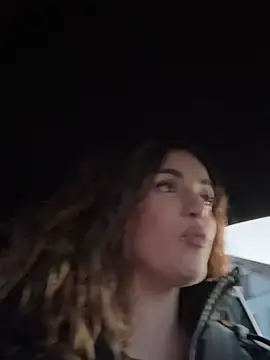 Clara-xoxo online show from 23, 1, 2025