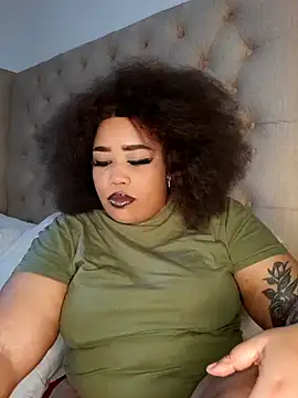 Snapshot of CAMMII_ chatting on 9, 12, 2024 CAMMII online show from 9, 12, 2024