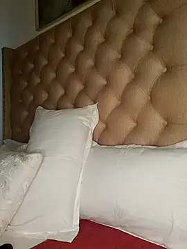 Snapshot of CAMMII_ chatting on 25, 9, 2025 CAMMII online show from 25, 9, 2025