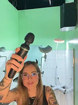 Etwas neugierig online show from 16, 2, 2026