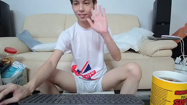 Snapshot of andrewooi chatting on 3, 5, 2026 andrewooi online show from 3, 5, 2026