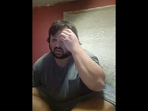 Snapshot of Strongbutgentle36 chatting on 12, 5, 2026 Strongbutgentle36 online show from 12, 5, 2026