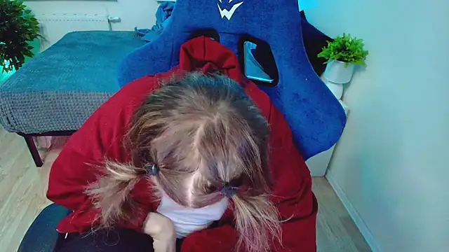 CranberryHot online show from 23, 11, 2025