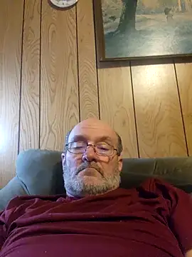 Snapshot of snickers1 chatting on 22, 4, 2026 snickers1 online show from 22, 4, 2026