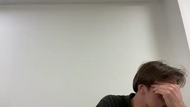 fmodel online show from 9, 3, 2026