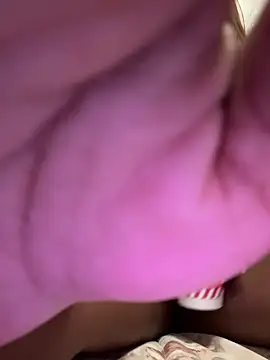 Creamesensation online show from 31, 1, 2025