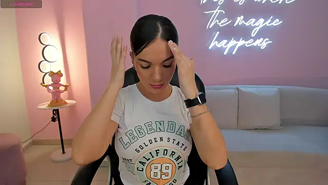 MorganHicks online show from 22, 3, 2025