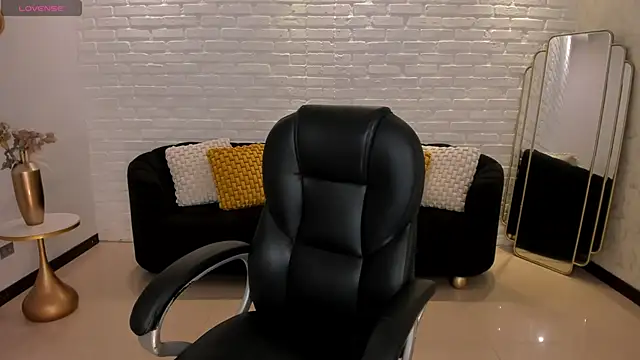 MorganHicks online show from 7, 11, 2025