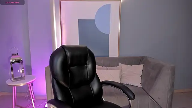 MorganHicks online show from 2, 2, 2026