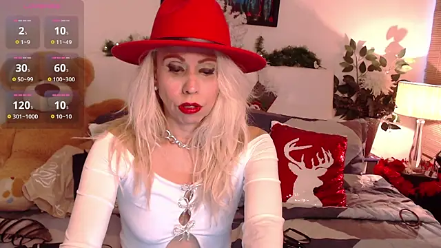 Luci evans online show from 23, 11, 2025