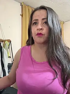 latinfemale online show from 30, 11, 2025