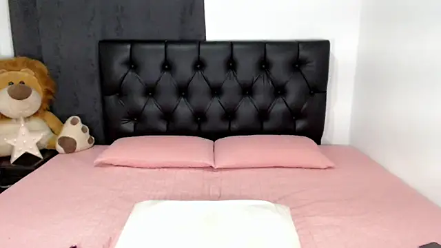 Snapshot of Morgan_rox23 chatting on 27, 5, 2026 Morgan rox23 online show from 27, 5, 2026