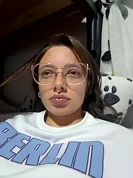 Snapshot of linda-schmidt chatting on 10, 1, 2025 linda-schmidt online show from 10, 1, 2025