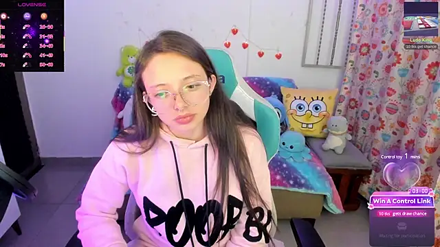 Snapshot of linda-schmidt chatting on 22, 3, 2025 linda-schmidt online show from 22, 3, 2025