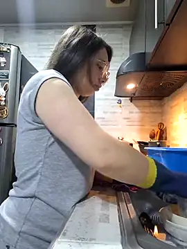 Snapshot of linda-schmidt chatting on 22, 3, 2025 linda-schmidt online show from 22, 3, 2025