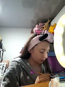 Snapshot of linda-schmidt chatting on 18, 9, 2025 linda-schmidt online show from 18, 9, 2025