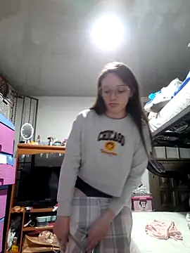 Snapshot of linda-schmidt chatting on 28, 11, 2025 linda-schmidt online show from 28, 11, 2025