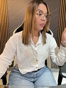 KellyBrooklyn  online show from 22, 12, 2025