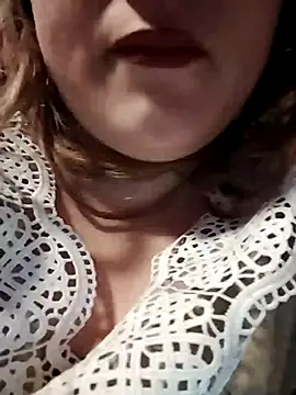 SWEETLUNA077 online show from 6, 1, 2026