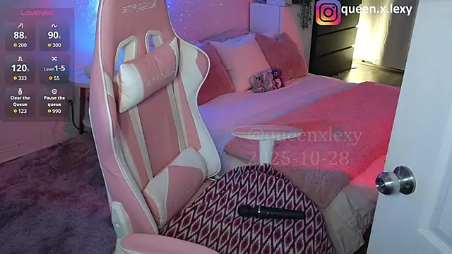 queenxlexy online show from 28, 10, 2025