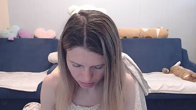 Snapshot of night_is_dark chatting on 8, 5, 2026 night is dark online show from 8, 5, 2026