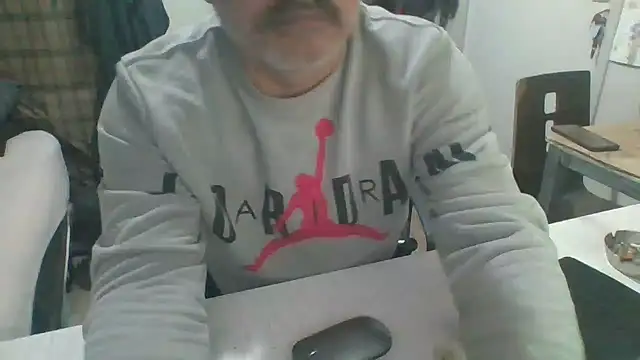 Snapshot of LiONTURK chatting on 19, 2, 2026 LiONTURK online show from 19, 2, 2026